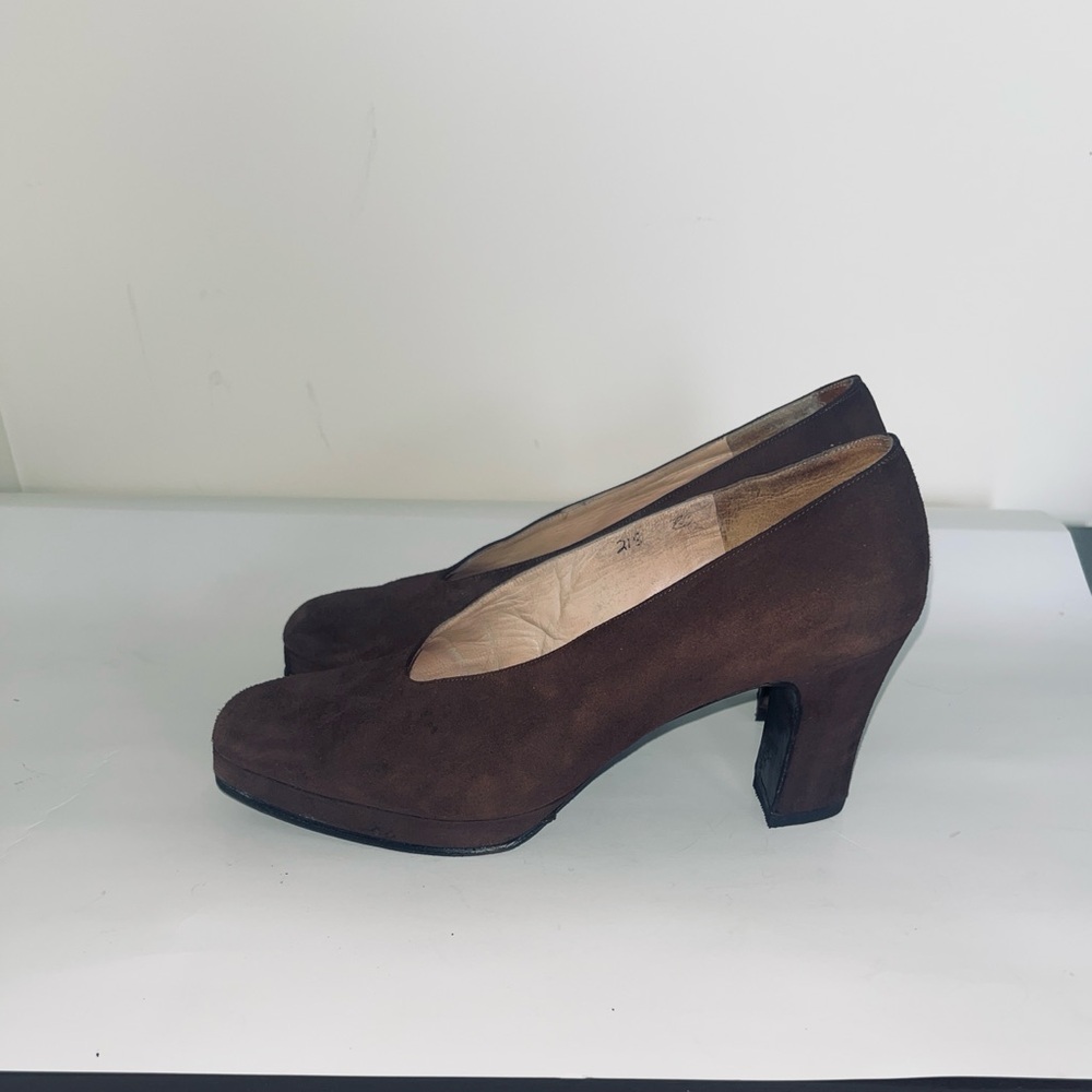 Vintage Platform Suede Pumps 3 inch heels. Size 7 1/2. Replaced soles and heels